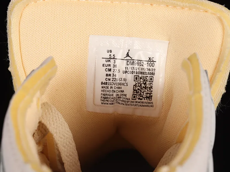 All categories Air Jordan Jordan series basketball shoes Air Jordan 1 Mid Air Jordan 1 Mid "White And Phantom" AJ1 Joe 1 seam deconstruction DM9652-100